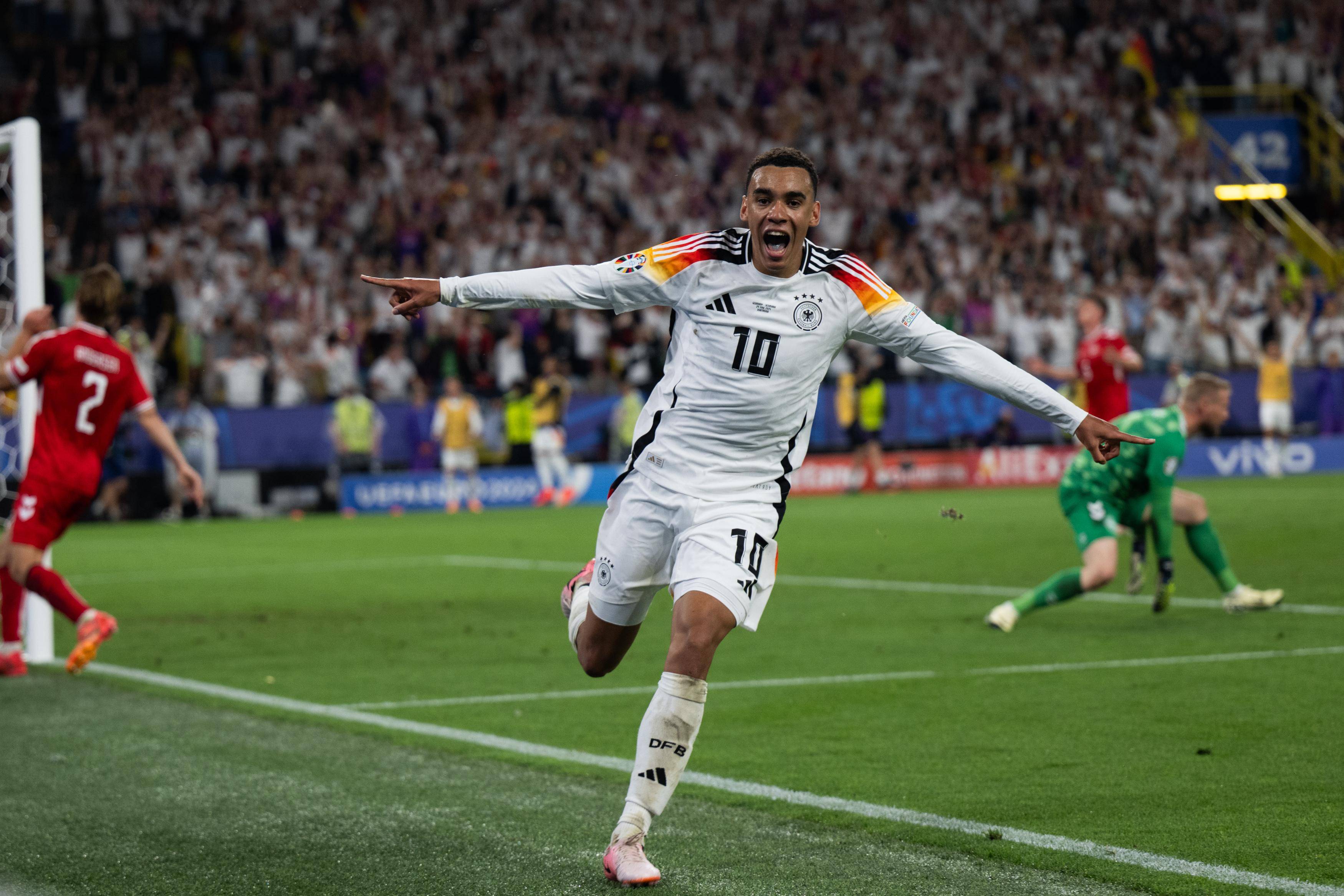 一个精彩绝 一个精彩绝